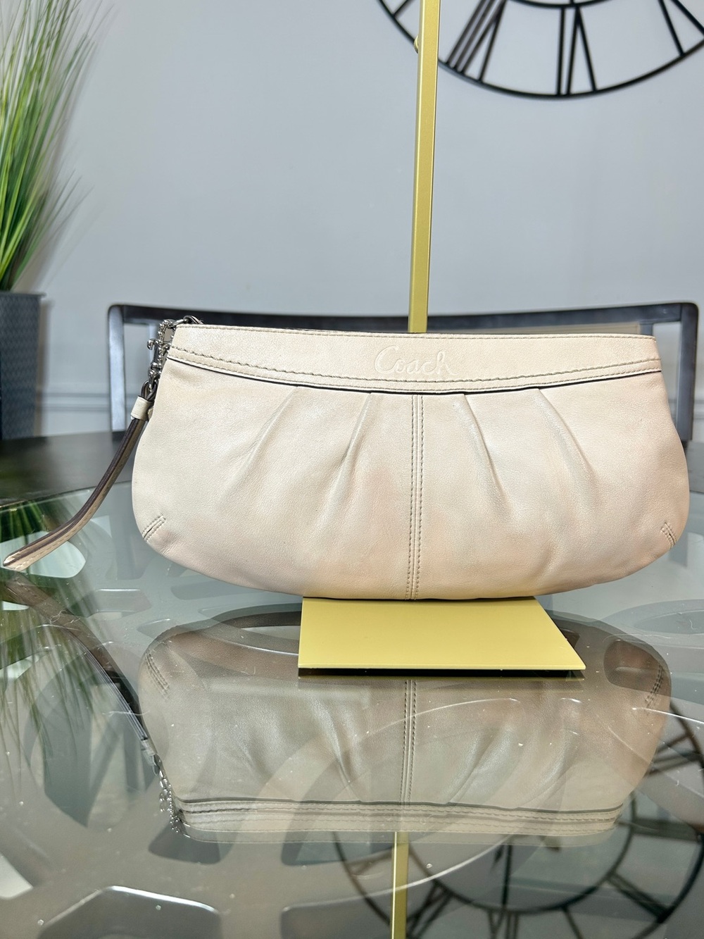 Coach Leather Soho Pleated Clutch Wristlet Off White Cream F13734